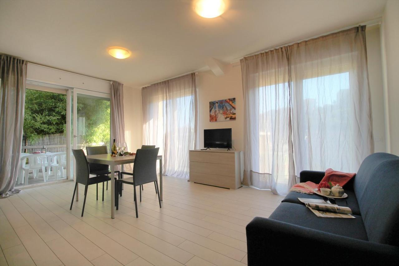Residence Felice เชลเล ลีกูเร ภายนอก รูปภาพ