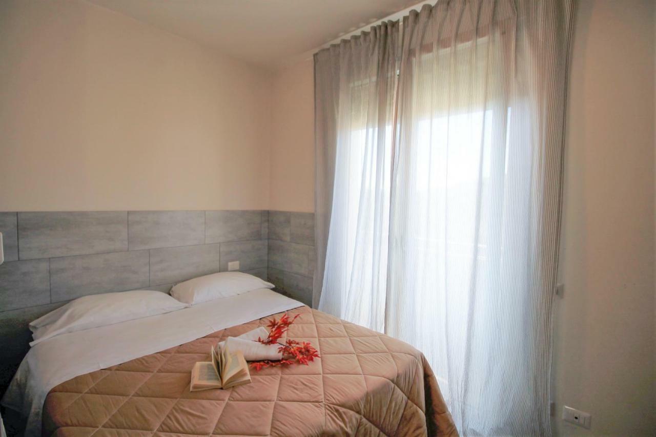 Residence Felice เชลเล ลีกูเร ภายนอก รูปภาพ