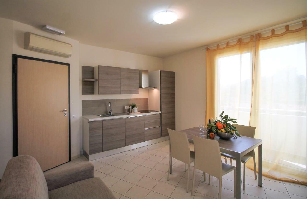 Residence Felice เชลเล ลีกูเร ภายนอก รูปภาพ